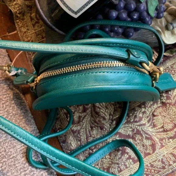 Authentic COACH 1941 glovetanned leather zip coin/clutch/Crosby - Picture 6 of 12